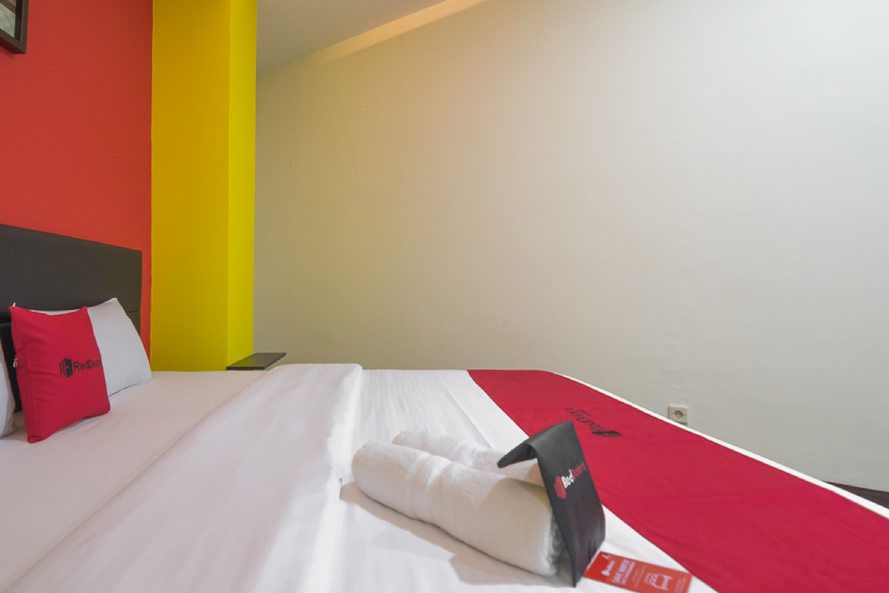 Reddoorz Near Itc Mangga Dua Hotel Jakarta Exterior photo