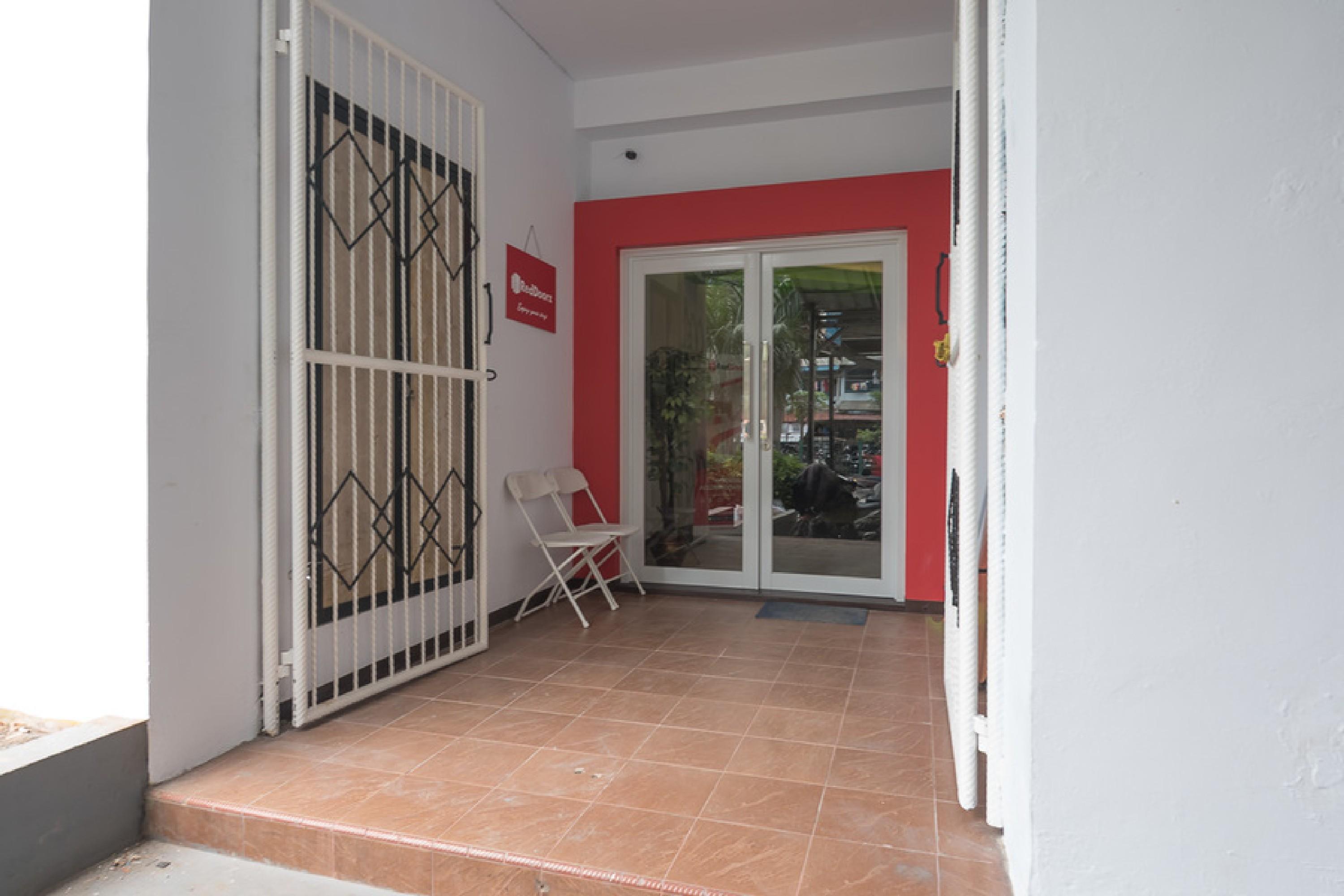 Reddoorz Near Itc Mangga Dua Hotel Jakarta Exterior photo